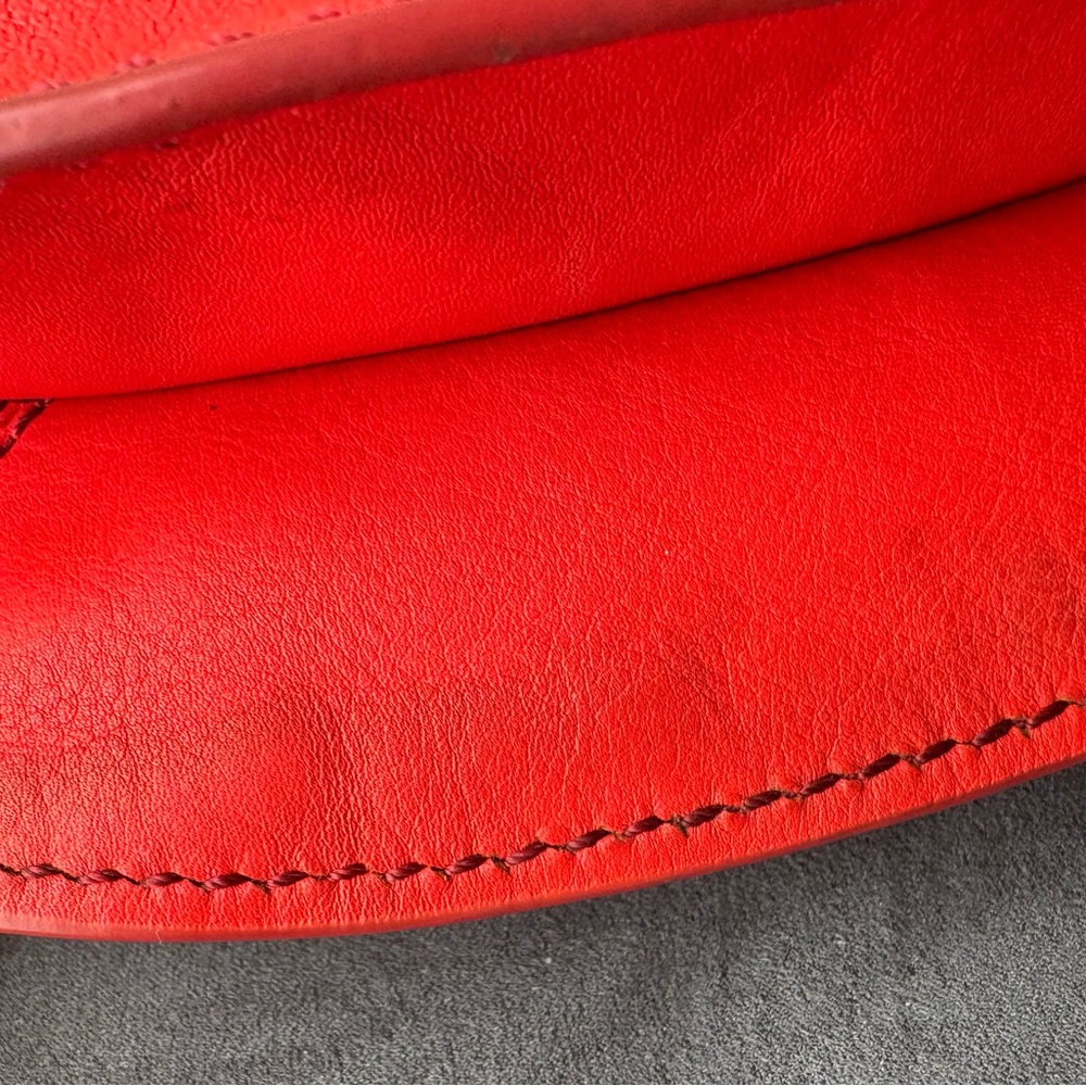 Fossil Chili Red Leather Saddle Bag - Picture 3 of 13
